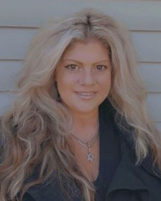 Kelly Chaiken-Crooks portrait