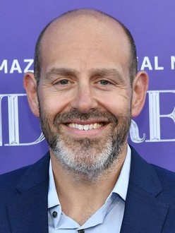 Leo Pearlman portrait