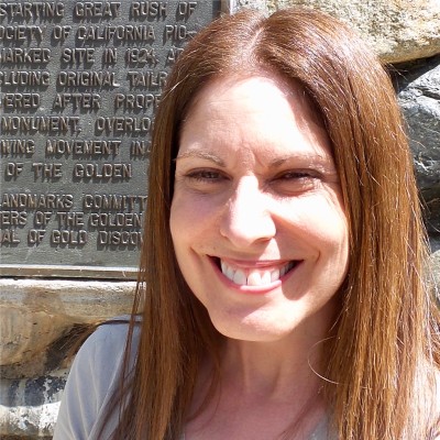 Beth Milstein portrait