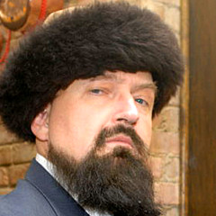 Ari Roussimoff portrait