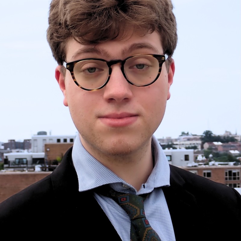 Julian Weiss portrait