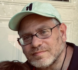 Tamir Damari portrait