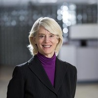 Lin Solomon portrait
