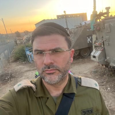 Yoav Laloum portrait