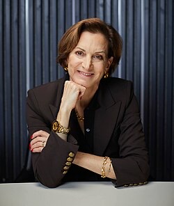 Anne Applebaum portrait