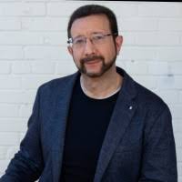 Oren Amitay portrait