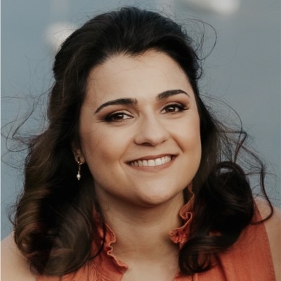 Lauren Alagh portrait