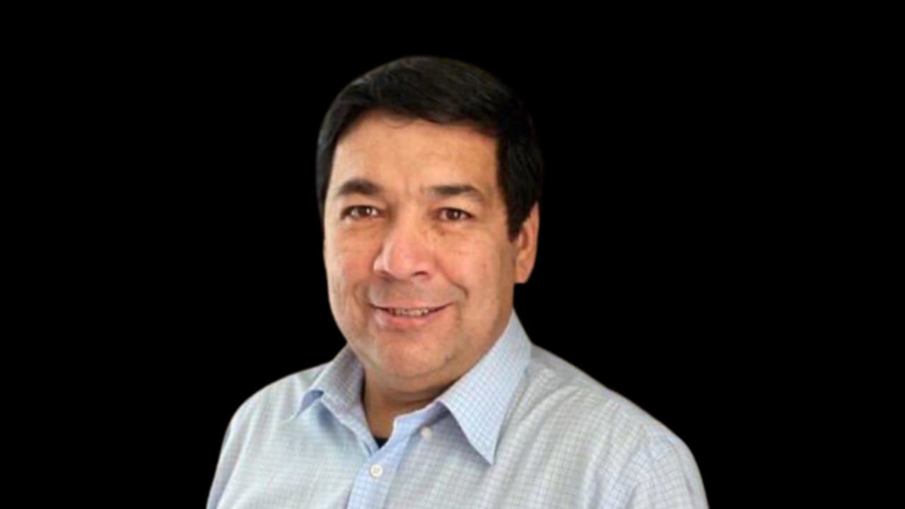Carlos Duran portrait