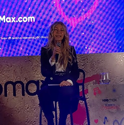 Cris Morena portrait