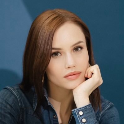 Olivia Reingold  portrait