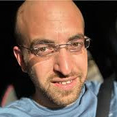 Yossi Davidov portrait