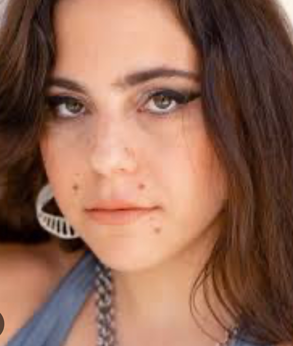 Debbie Lechtman portrait