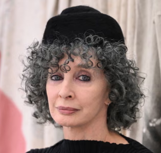 Anna Schwartz portrait