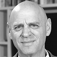 Noam Tibon portrait